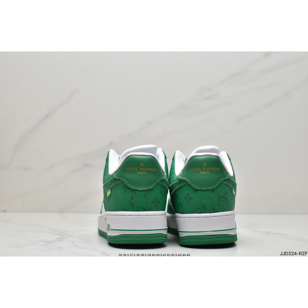 Louis Vuitton x Nike Air Force 1 '07 Low Fashion Skate Shoes ผ้าใบลำลองสำหรับผู้ชายผู้หญิง สีเขียว