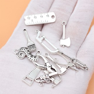 Charms ไม้บรรทัด ค้อน คีม ไขควง ไม้บรรทัด สําหรับทําเครื่องประดับ เลื่อยยนต์ Diy 12 ชิ้น ต่อชุด