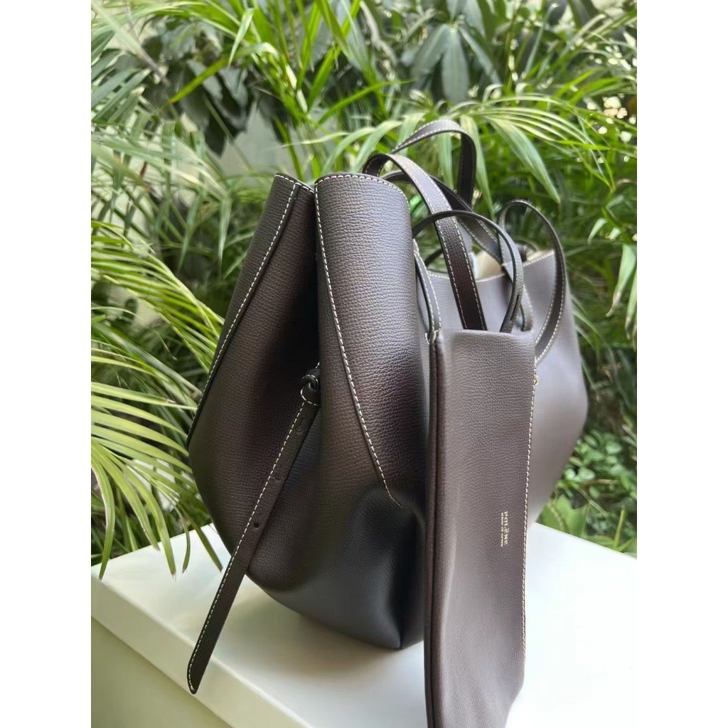 พร้อมส่ง polene cyme bag