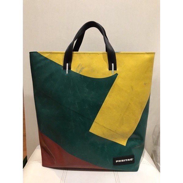 Freitag Bob F203 แท้ Rasta มือ2 (used like new)