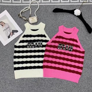 ใหม่ เสื้อกันหนาว เสื้อชั้นใน Miu Miu แฟชั่นฤดูร้อน 2023