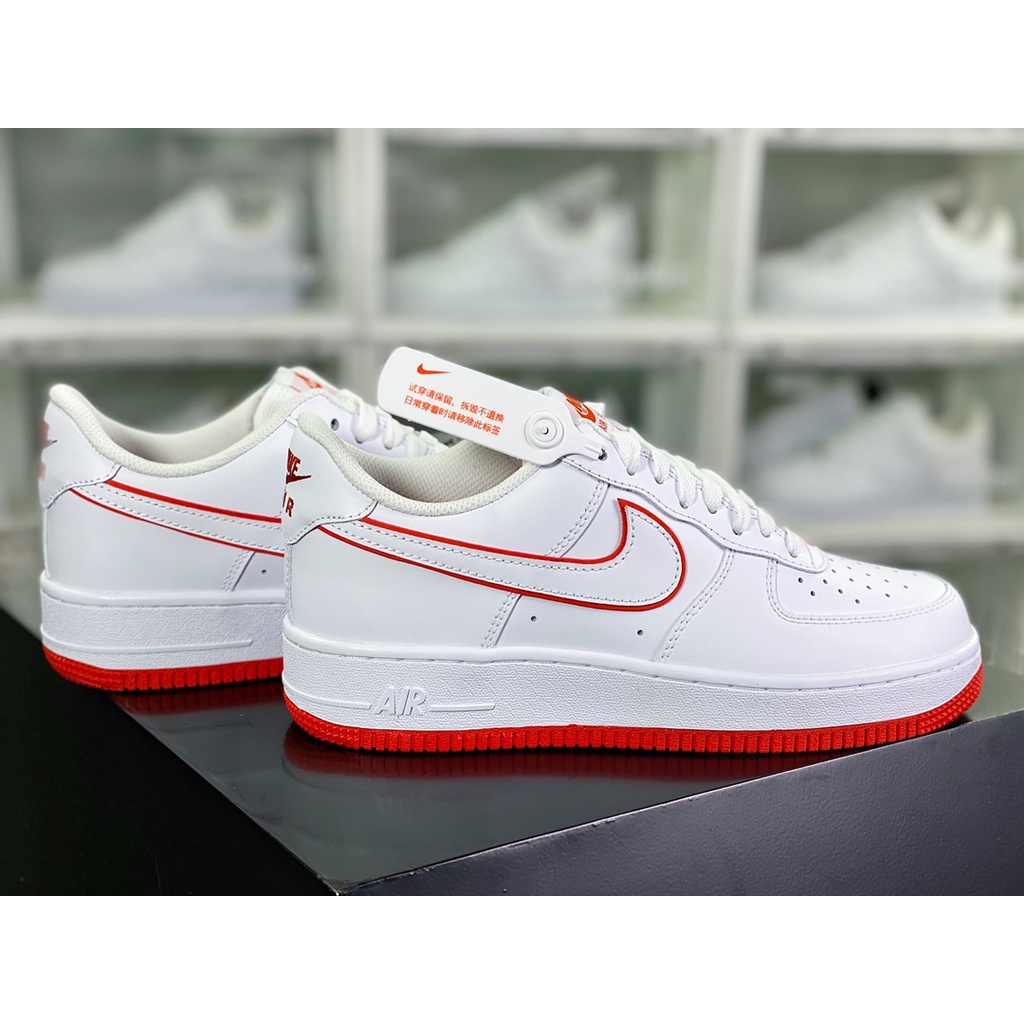 Nike Air Force 1 07 Low สีขาว Picante สีแดงกีฬา Casual สเก็ตผ้าใบสำหรับผู้ชายผู้หญิง DV0788-102 รอง