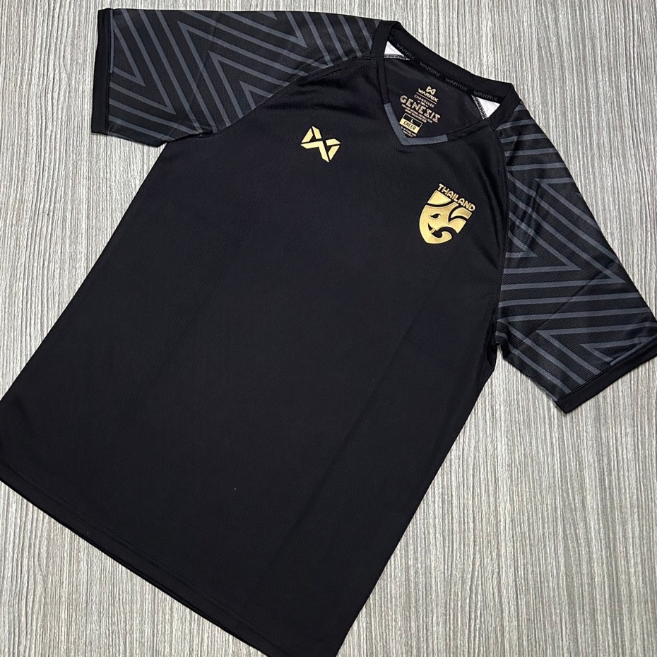 เสื้อฟุตบอลทีมชาติไทย รุ่นช้างศึก The Geneziz