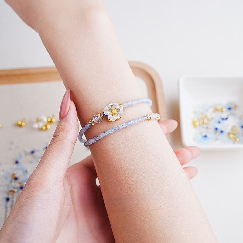 [L & M Original Design] · {Lanzhou Smile} Natural Aquamarine Cut Millet Beaded Bracelet Womens Whit