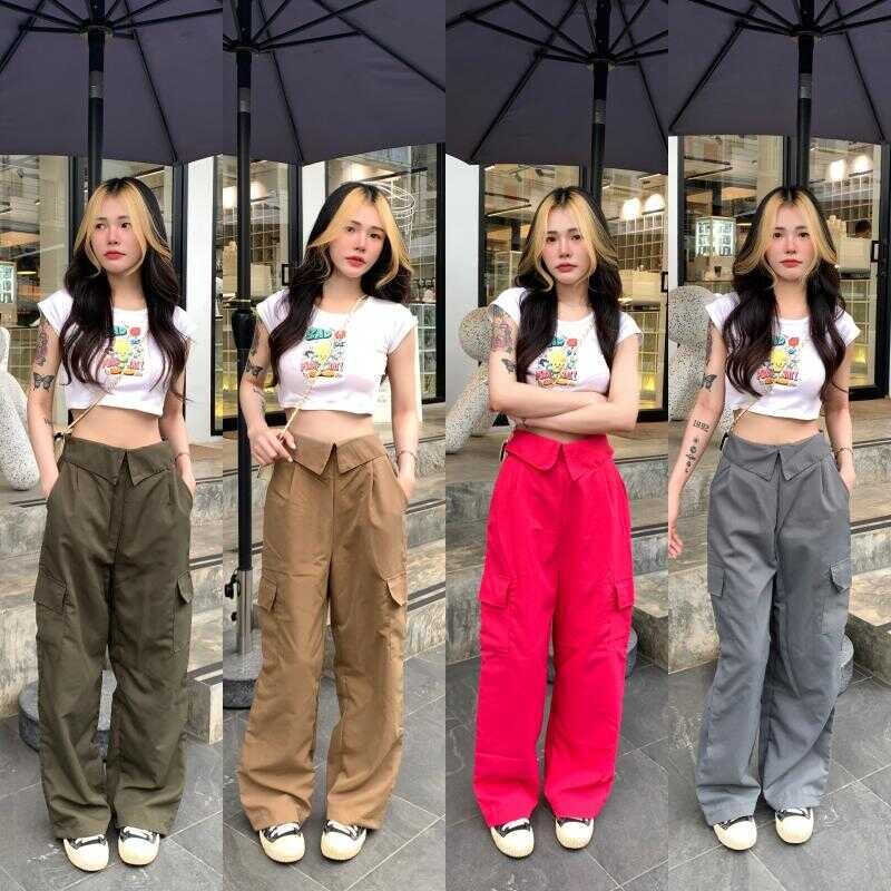 Spinnyhouse กางเกงทรงกระบอก ผ้าไมโคร แต่งพับช่วงเอว ด้านหลังเป็นเอว