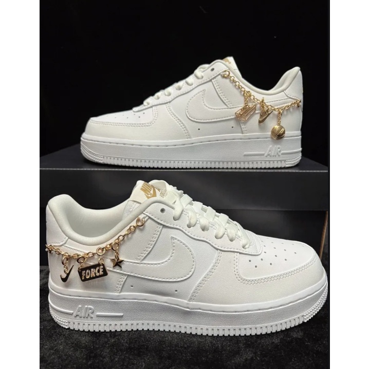 Nike Air Force 1 Low lx "lucky charms"  white  ของแท้ 100% - แนะนํา