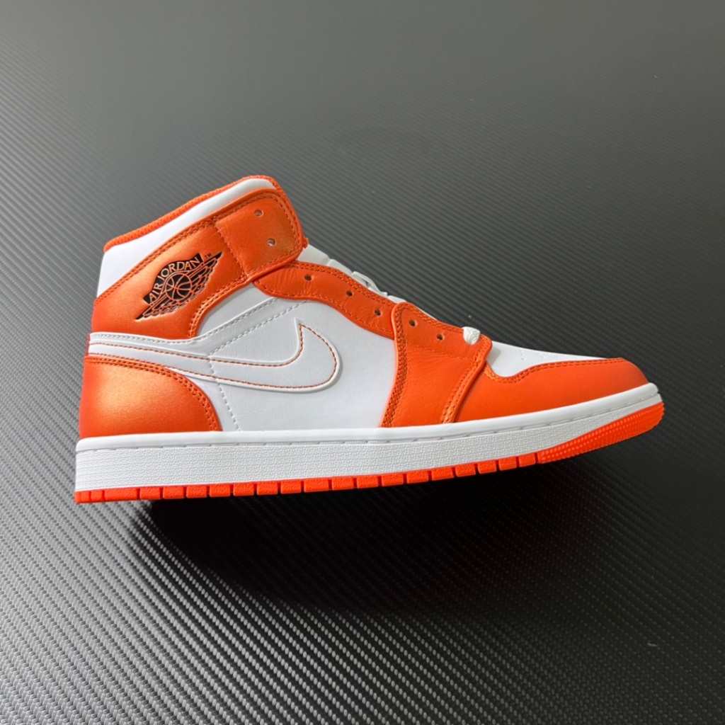 Air Jordan 1 Mid SE Electro Orange Aj1 DM3531-800 Nike Sneakers Women Men Shoes