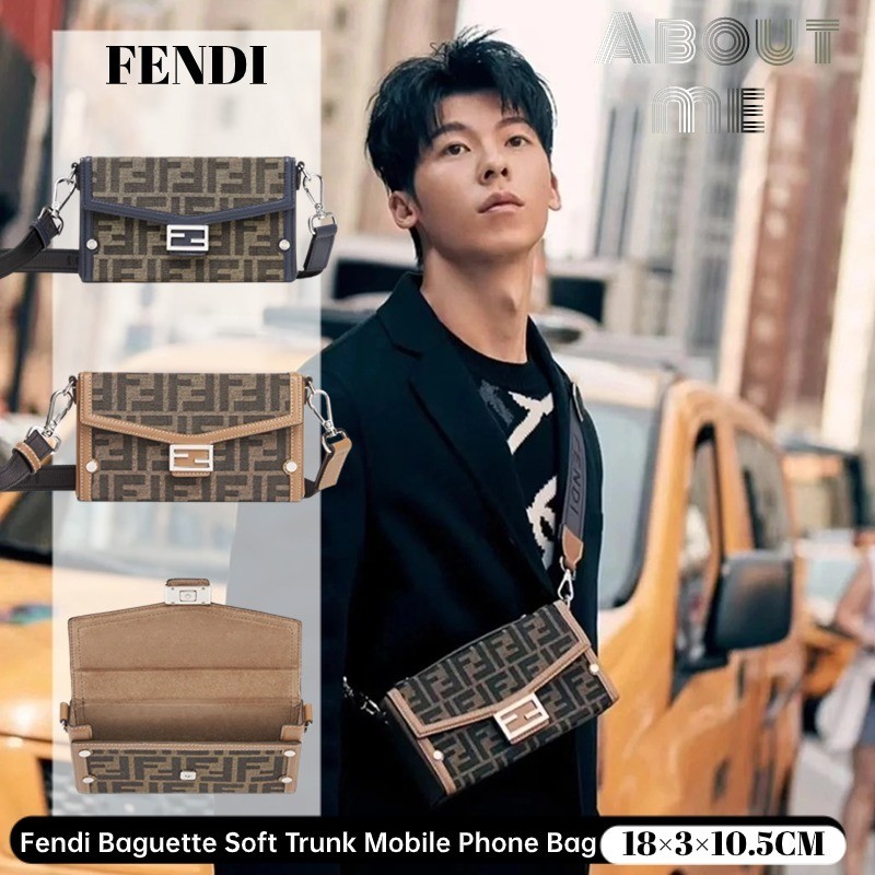 เฟนดิ Fendi Baguette Soft Trunk Mobile Phone Bag Men's FF Print กระเป๋าสะพายข้าง