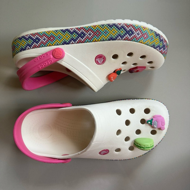 Crocs รองเท้าแตะลำลองผู้หญิงมือสองของแท้ sz.37 แฟชั่น