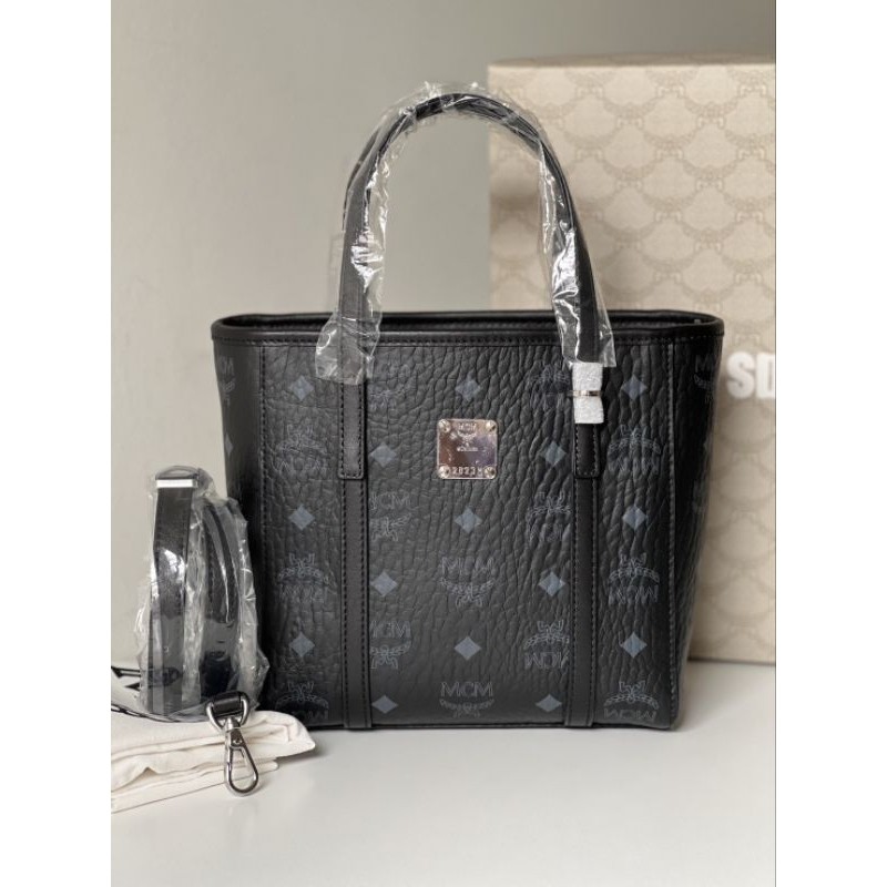 New Mcm toni mini มีดำ มีสายยาว