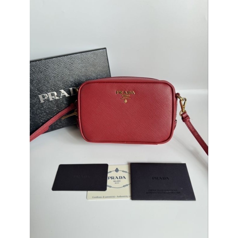 ️Used Good Prada Saffiano Mini Box 6️น่ารัก หายาก ราคาดีงาม รอเช็คสต๊อก