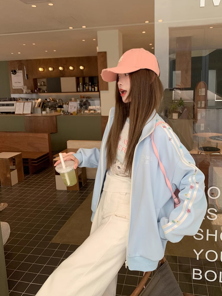 Solovely ผู้หญิง สไตล์เกาหลี ลายทาง แขนยาว แจ็คเก็ต ปักลาย ซิป เสื้อสเวตเตอร์ - รูปที่ 2