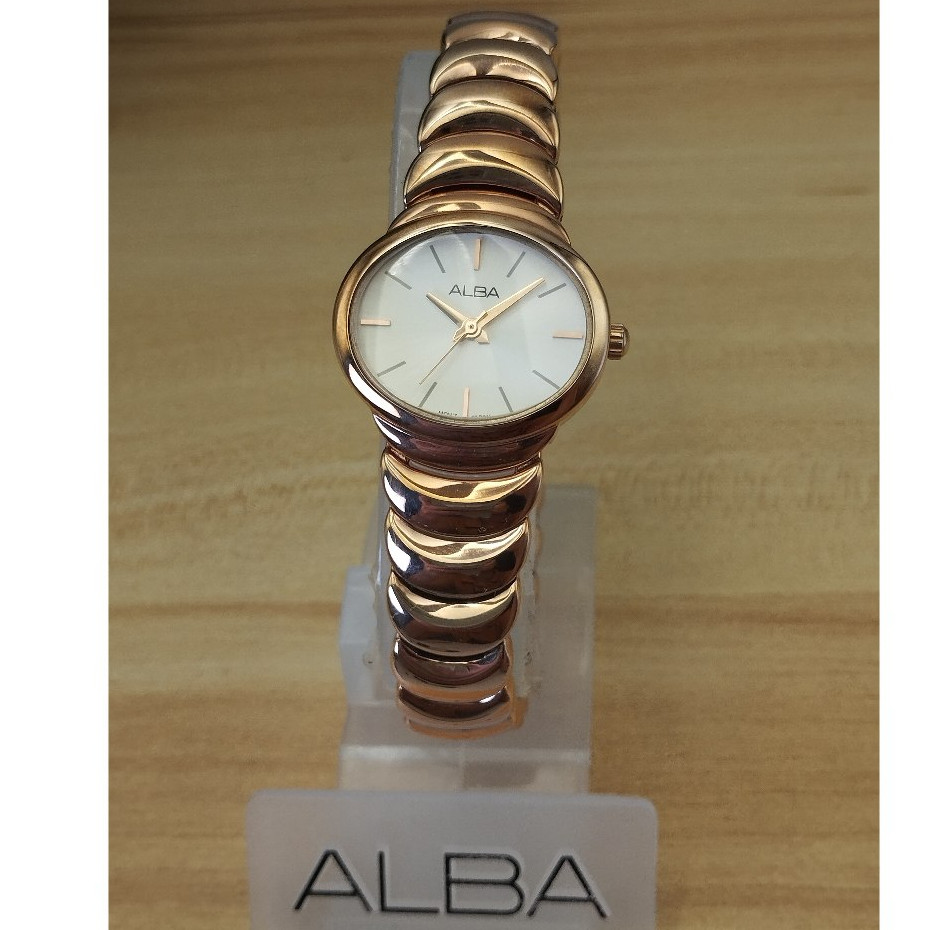 ALBA Japan นาฬิกาผู้หญิง ระบบควอตซ์ สแตนเลสพิ้งโกลด์ รับประกัน 1ปี