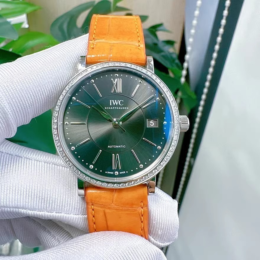 Iwc IWC IWC Original Diamond Botao Fino Series 37 มม.อัตโนมัตินาฬิกาสุภาพสตรี IW458104