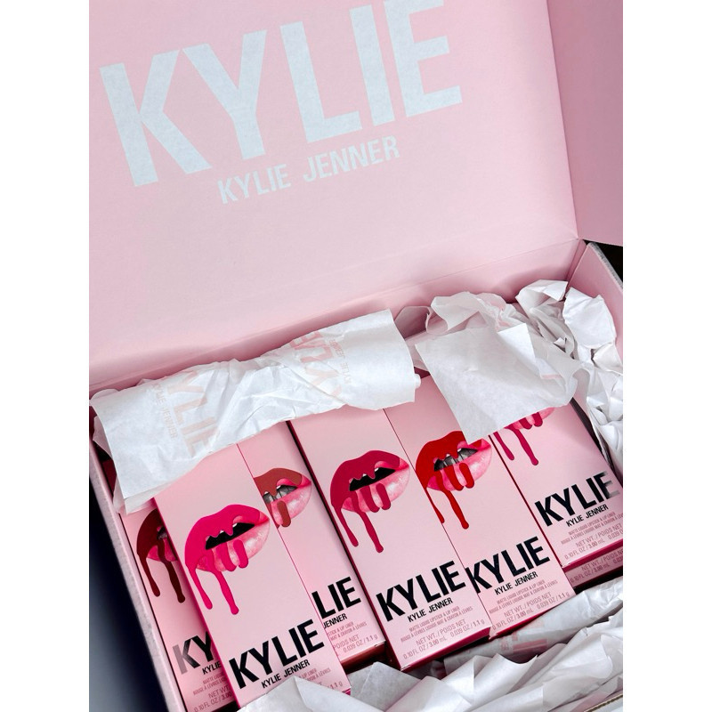 ♞,♘,♙Kylie Lip Kit | Kylie Skin ออริจินัล df