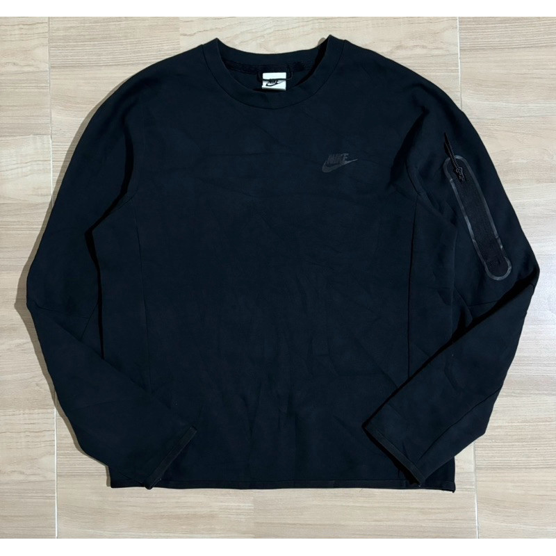 ♞เสื้อสเวตเตอร์ Nike Sportswear Tech Fleece bb