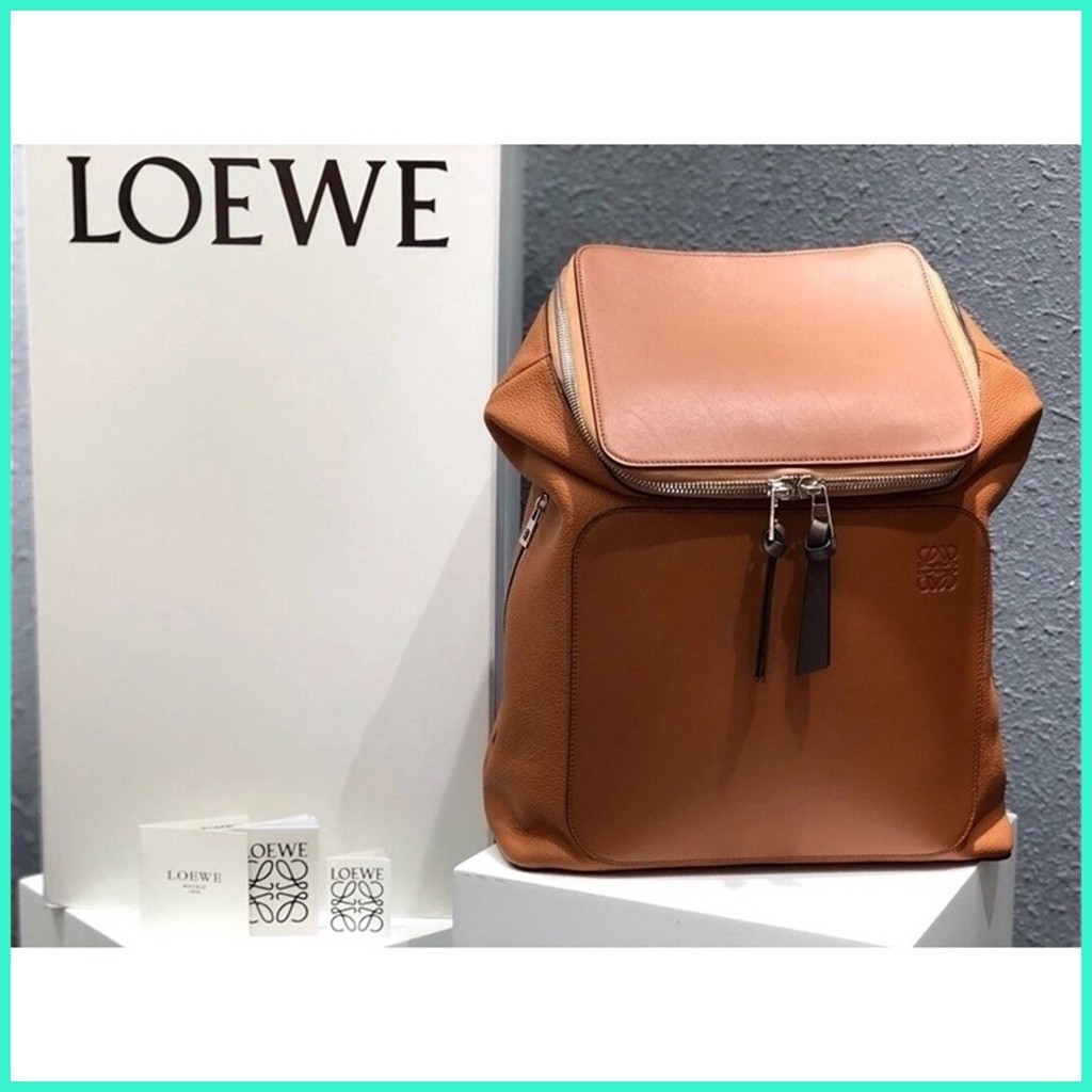 (จัดส่งรวดเร็ว)จัดส่งฟรี [จัดส่งรวดเร็ว]Loewe Goya กระเป๋าเป้สะพายหลังขนาดเล็ก 男士双包肩 男款背包 超热绳 双书包 ขน