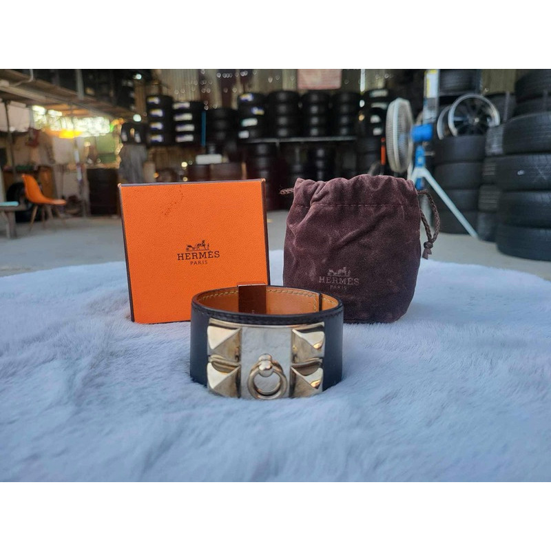 กำไล HERMES size L ของแท้ (ไม่แท้คืนเงินเต็มจำนวนค่ะ)