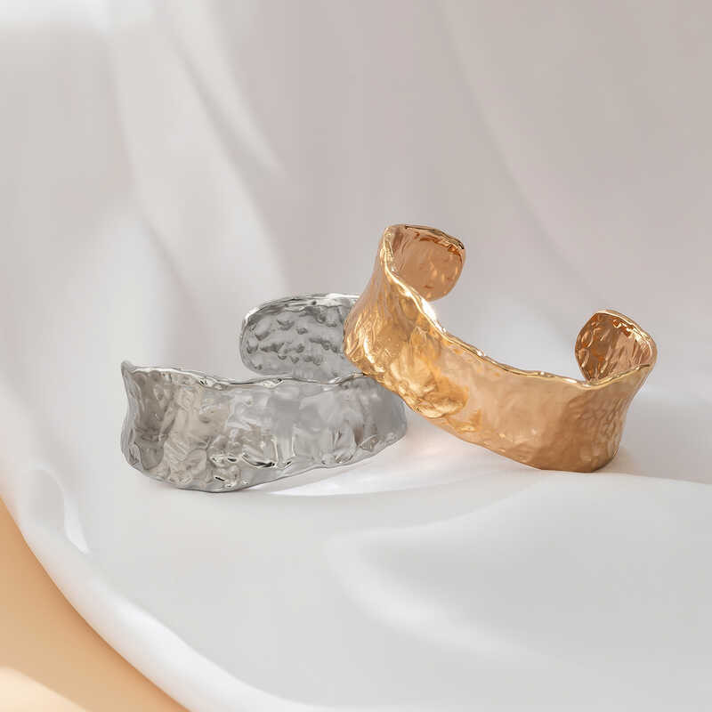 ▥ Vintage Chunky Heavy Metal กําไลข้อมือเปิดกว้างสําหรับผู้หญิ