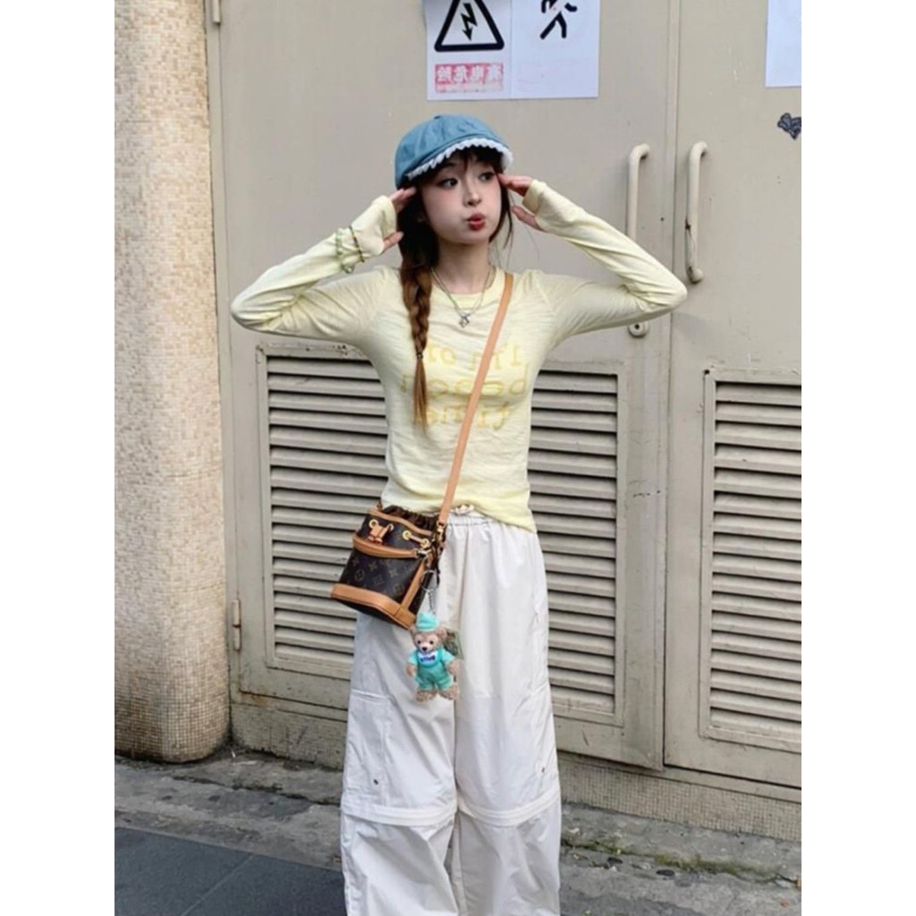 เสื้อยืดแขนยาวสีเหลืองผู้หญิงสไตล์ใหม่ Slim-Fit Thin Sun รูปที่ 4