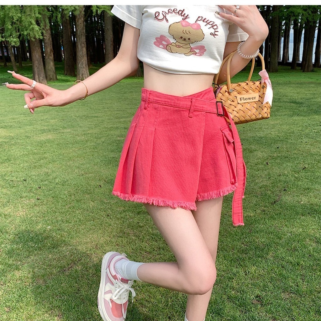 ♞Rose Red Raw Edge Denim Shorts For Girls, New High-waisted Slimming Irregular Design A-line Culott