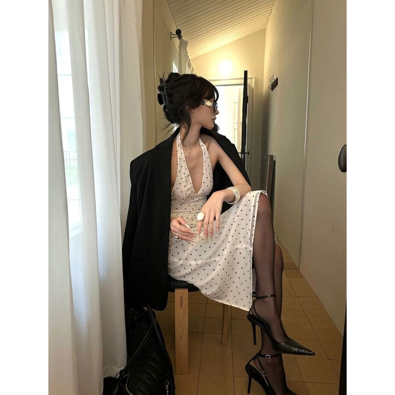 Shanmieleng High-End ความรู ้ สึก Retro Polka Dot พิมพ ์ Halter ความยาวกลางกระโปรงผู ้ หญิงสไตล ์ ใหม ่ Halter Slim-fit Slimmer ดู All-Match ชุด