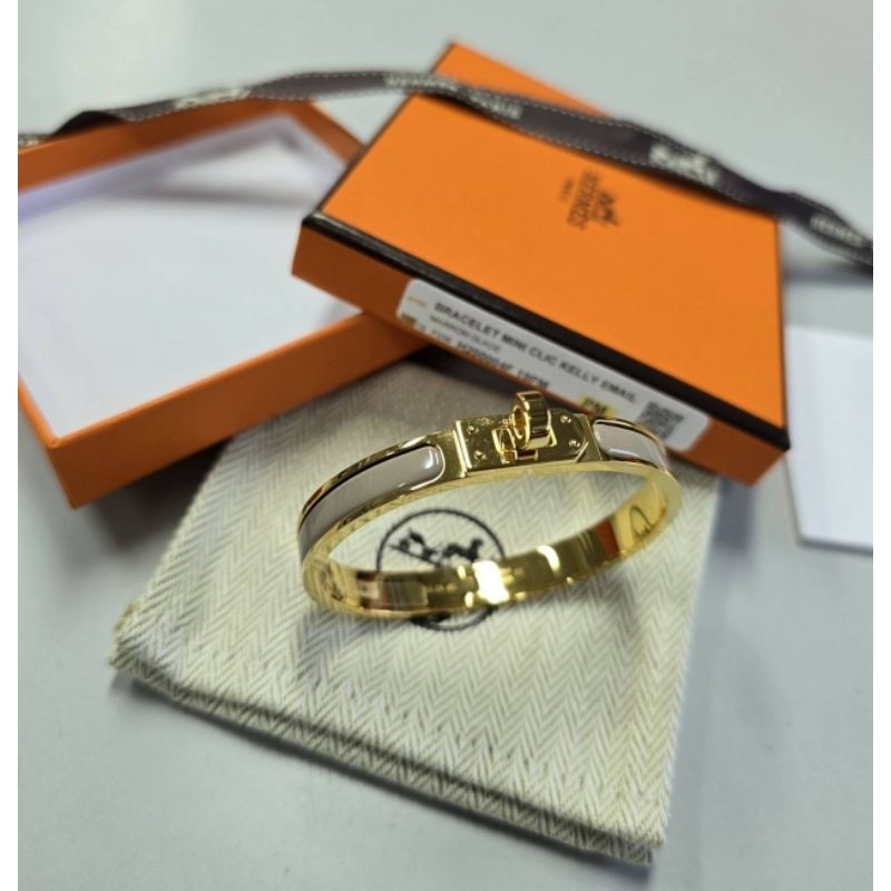 กำไลhermesแท้100%ส่งฟรีมีของแถม