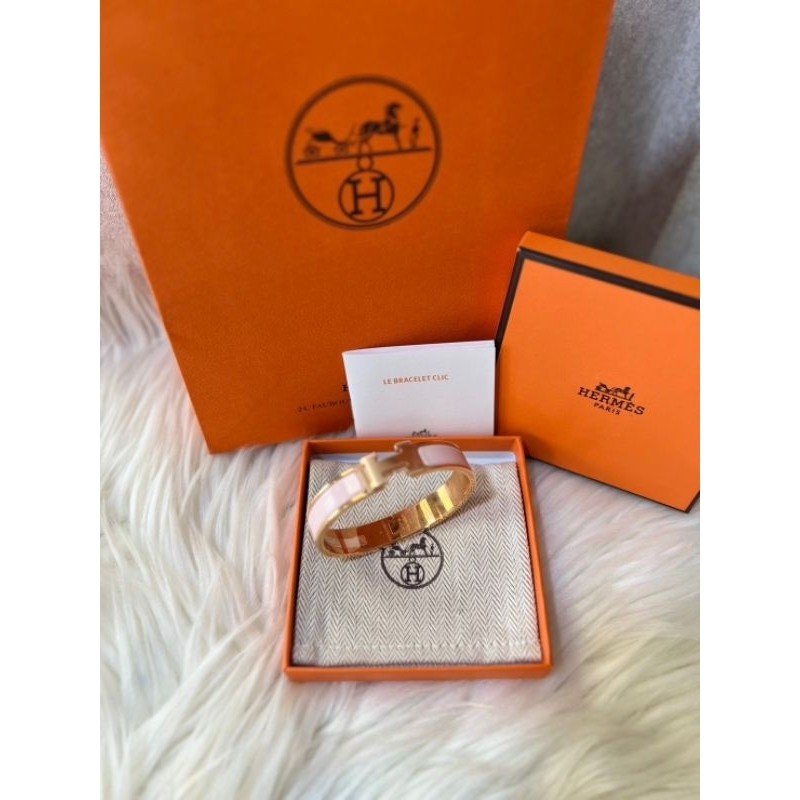 กำไลhermesแท้100%ส่งฟรีมีของแถม