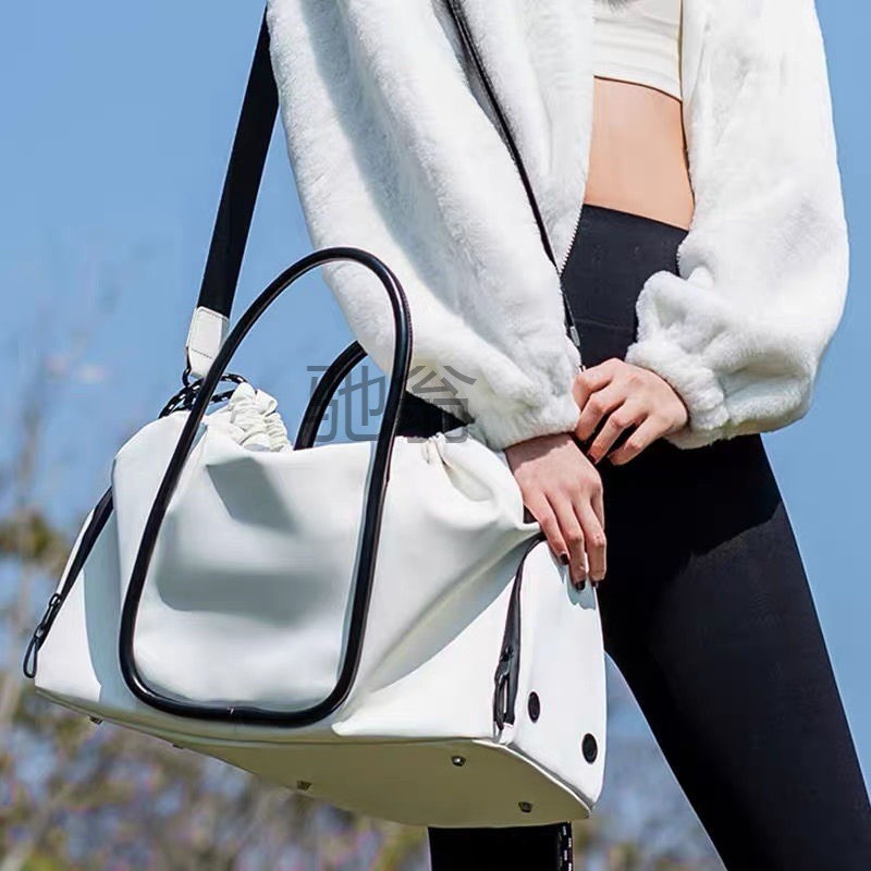 Y7T Sports Gym Bag Bag Men and Women Dry and Wet Spectab