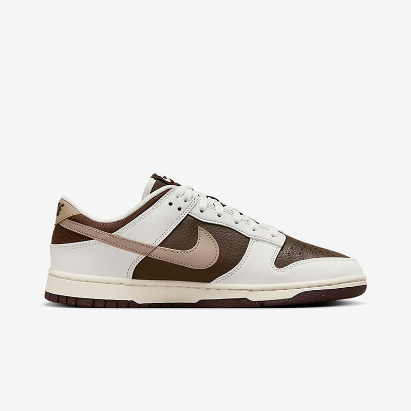 ♞Nike nike รองเท้าผู้ชายรองเท้าผู้หญิง Dunk Mocha รองเท้าผ้าใบสี Low-Top รองเท้าผ้าใบ HF4292-100 gh