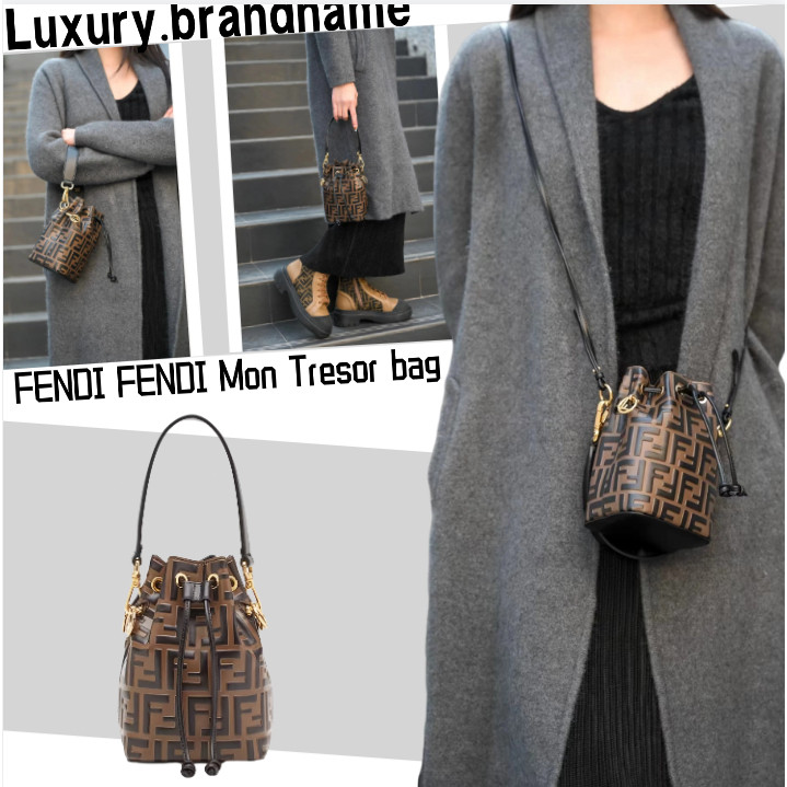 เฟนดิ FENDI Mon Tresor/กระเป๋าผู้หญิง/กระเป๋าสะพายข้าง/กระเป๋าทรงถัง/มีสายสะพาย