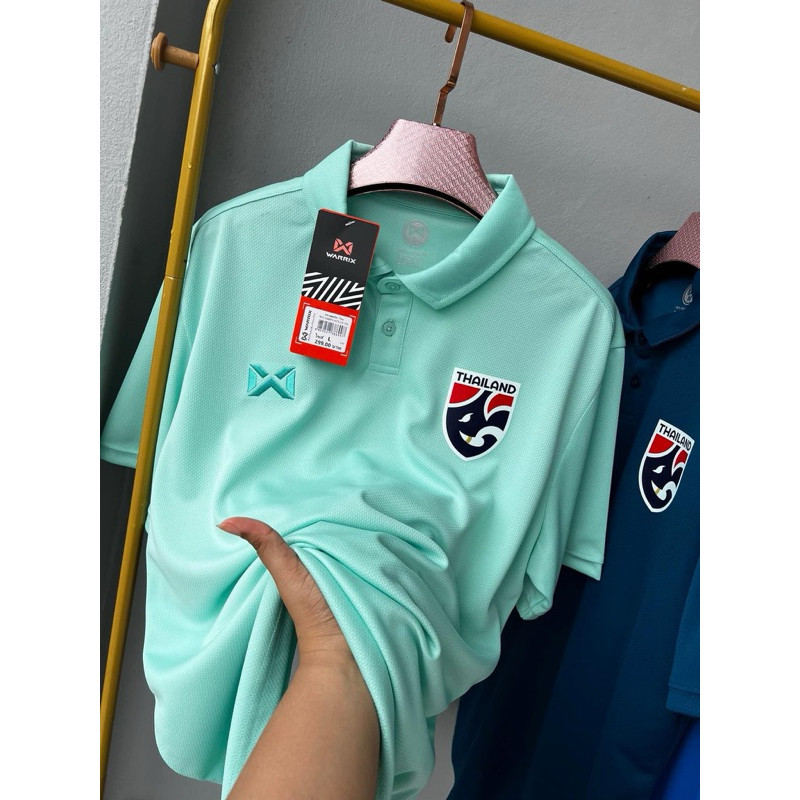 Warrix Pin เสื้อโปโล ลายโลโก้ทีมชาติ หลากสี