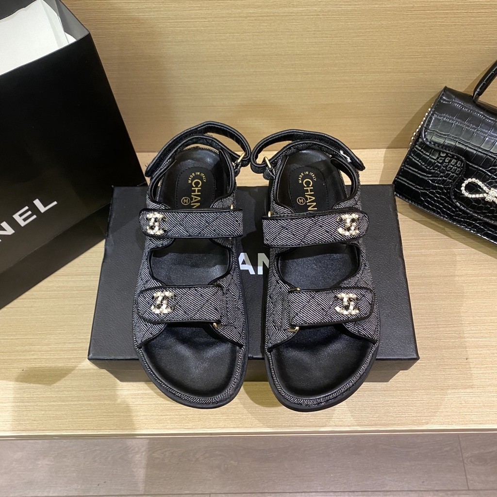 Chanel Leisure adult sandals for women/suitable for outdoor and indoor use/flat shoes/fashionable l