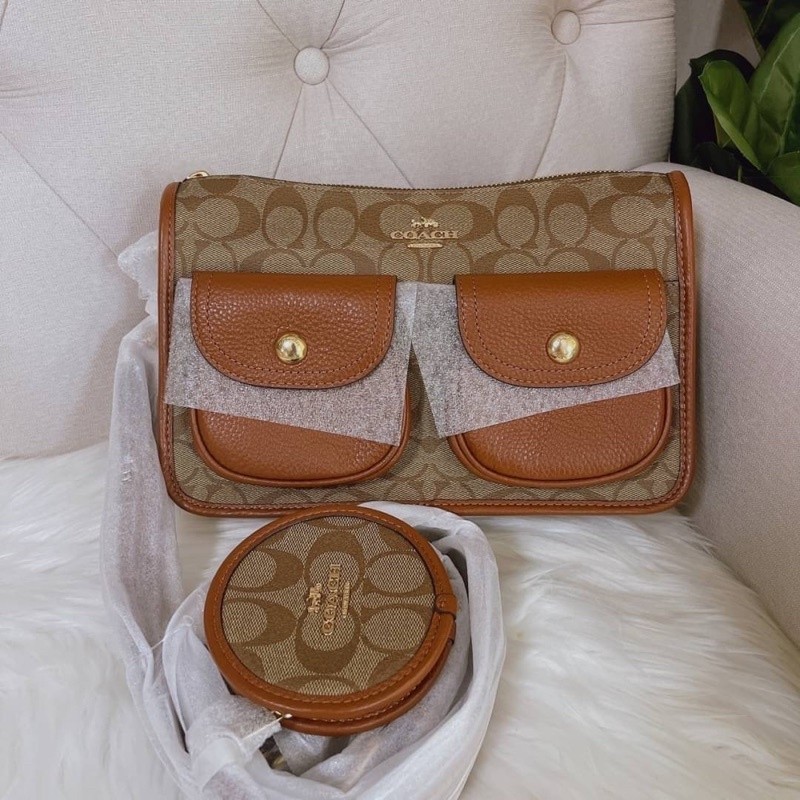 ♞,♘พร้อมส่งที่ไทย แท้ Pennie Crossbody With Coin Case In Signature Canvas C5675