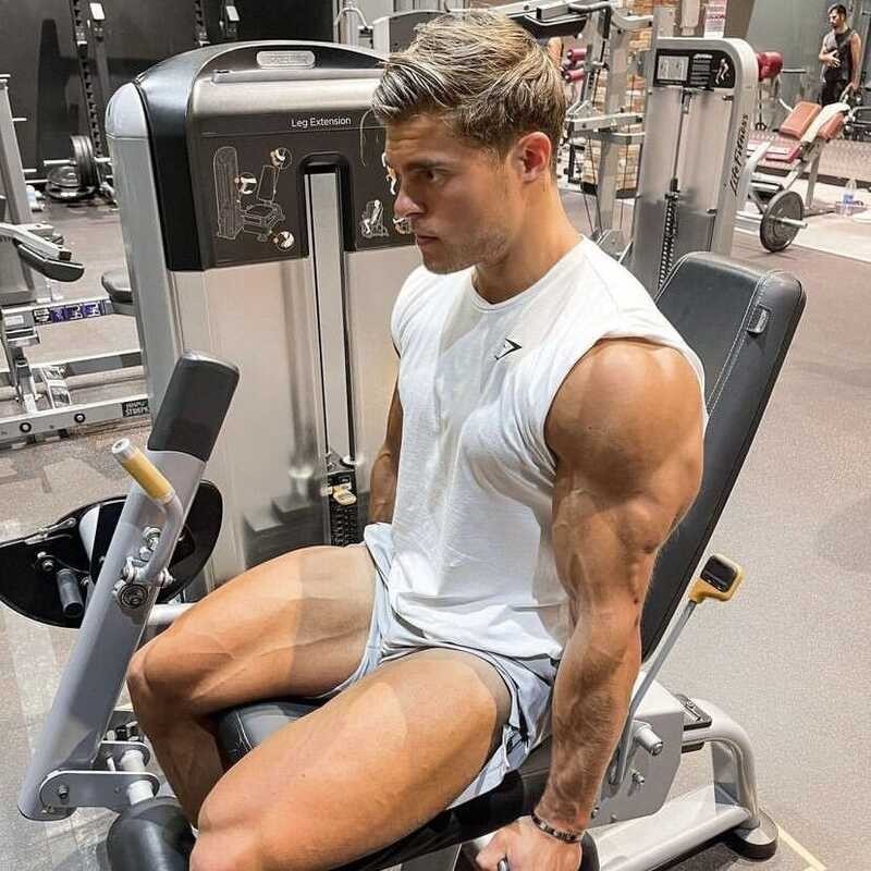 【 Hot 】【 Genuine Original 】Gymshark﹍♧ The New Gymshark CUTOFF Top Male Sports Training Aircra 】