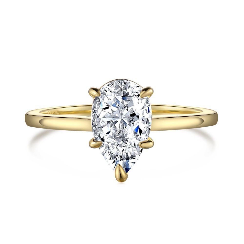 2ct Pear moissanite diamond Engagement Ring