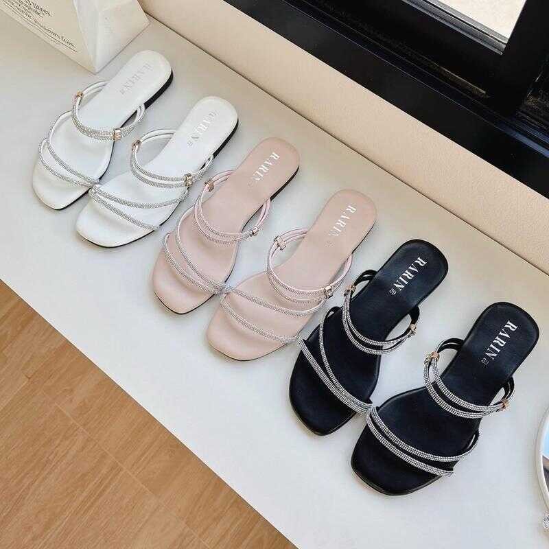 Rarin [ Jayda ] 36 - 41 รองเท้าแตะพื้นนุ่ม สายเพชร ใส่ได้ 2 แบบ