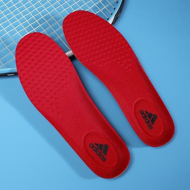 เหมาะสำหรับ Adidas พื้นรองเท้ากีฬาสำหรับผู้ชายและผู้หญิง พื้นรองเท้าด้านในดูดซับเหงื่อและระงับกลิ่น
