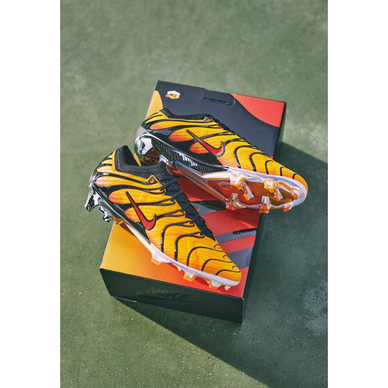 ♞พร้อมส่ง รองเท้าสตั๊ด Nike Mercurial x Air Max Plus สวยมากกกก