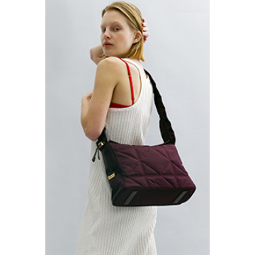 ️Carlyn REEVE ของแท ้ 200 %