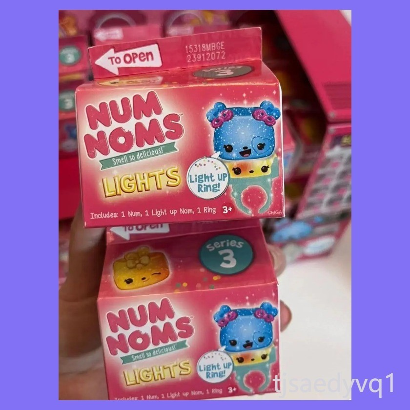 Num Noms lights up ring Slime So Delicious Surprise Toys Mystery Makeup Lip Gloss Smell Snackables
