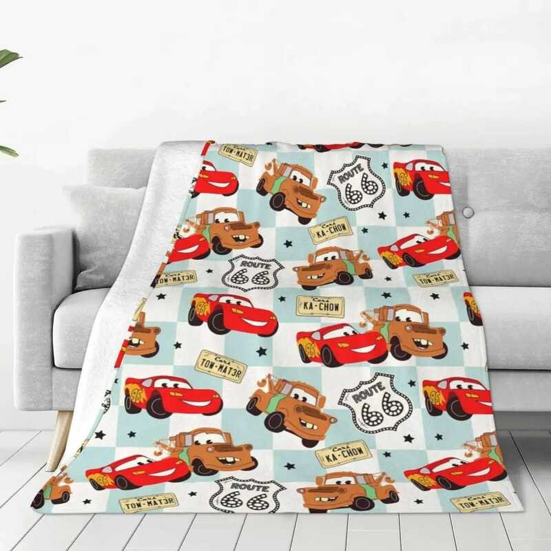 รถยนต์ Lightning McQueen ผ้าห่มสักหลาด Warm Soft โยนผ้าห่มสําหรับห้องนั่งเล่นตกแต่งสบายผ้าคลุมเตียงโซฟาผ้าคลุมเตียง