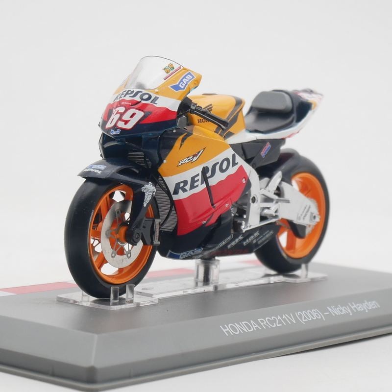 Ixo 1: 18 Moto GP 2006 HONDA RC211V Nicky Hayden HONDA Motorcycle Model Out of Print Model