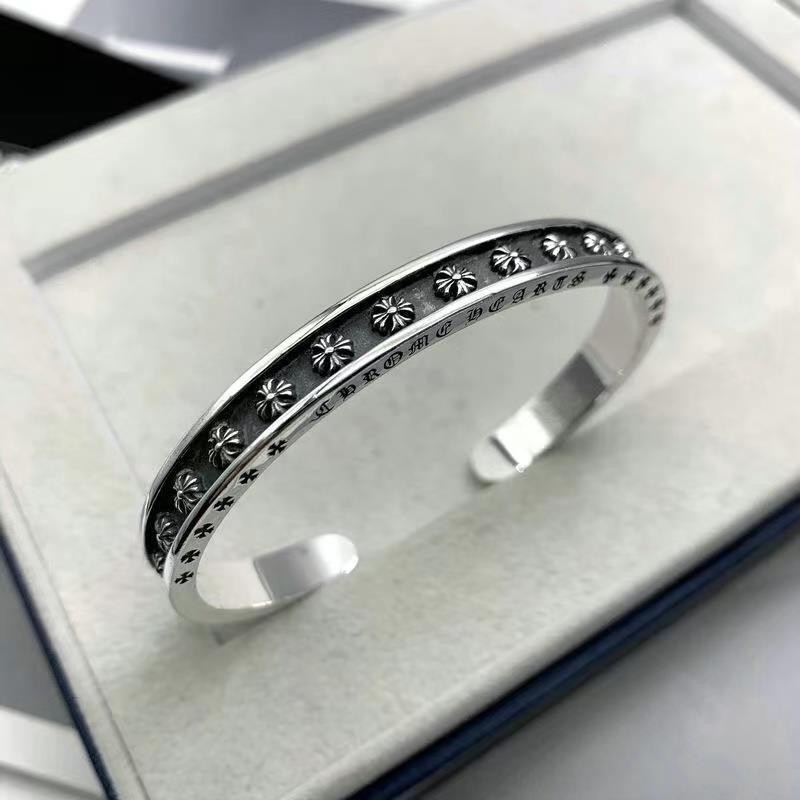 Chrome Hearts ใหม่ Cross Punk เปิดสร้อยข้อมืออินเทรนด์ผู้ชายและผู้หญิงส่วนบุคคลยุโรปและอเมริกา Retro สร้อยข้อมือหัวใจ