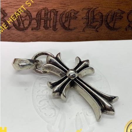 [ ภาพจริง ] จี ้ เงิน Chrome Heart Cross fullbox - Chrome Heart Store