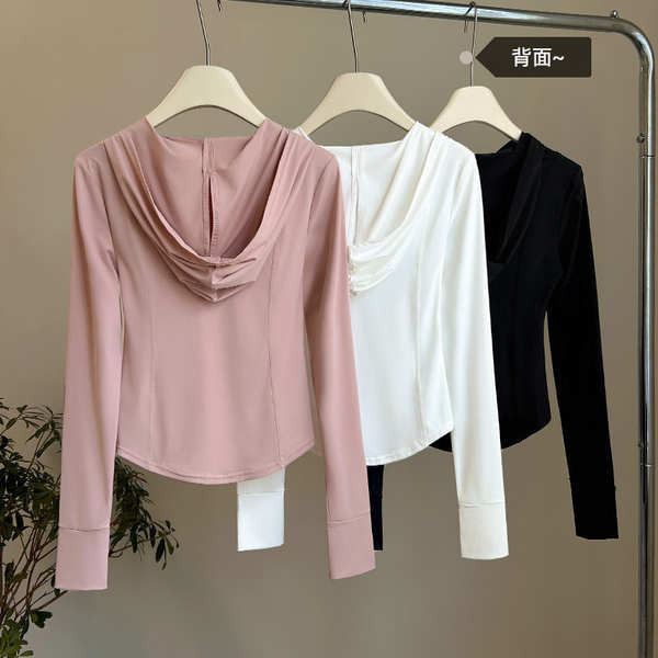 เสื้อกันuv uinqlo เสื้อผ้ากันแดดผ้าไหมน้ำแข็งแบบบางสำหรับฤดูร้อน upf50 + เส้นด้ายแท้ป้องกันรังสียูว