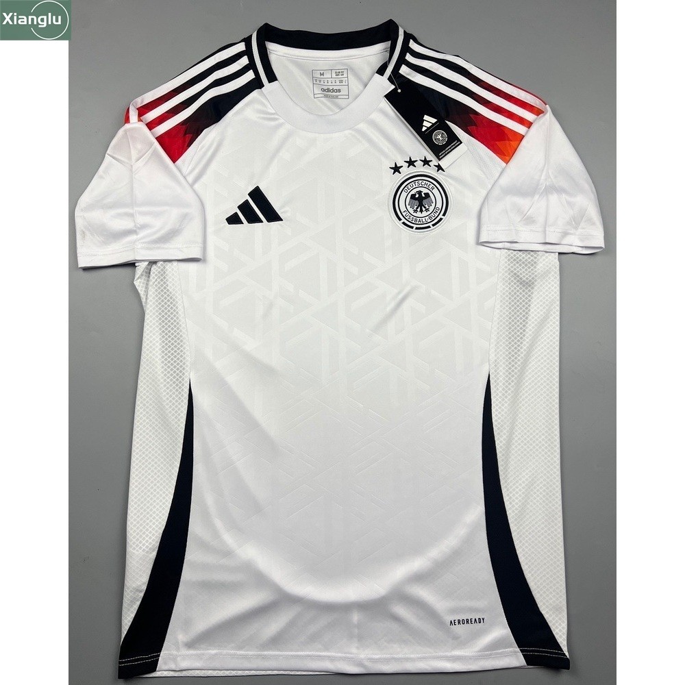 Xlu  เสื้อบอล แฟนบอล AAA ทีมชาติ เยอรมัน เหย้า Euro 2024 Germany Home สินค้าอยู่ไทย พร้อม• เสื้อบอล แฟนบอล AAA ทีมชาติ เยอรมั