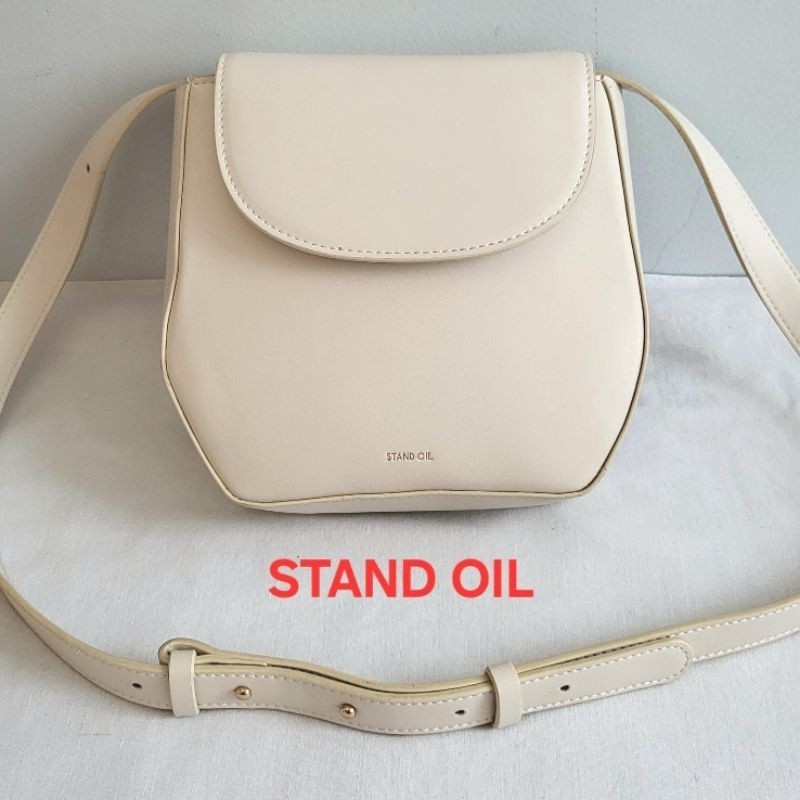 ♞,♘ STAND OIL  กระเป๋ามือสองของแท้  vbc