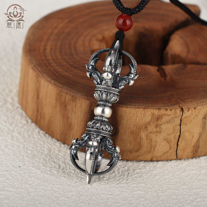 เงินสเตอร์ลิงห้าเส้น Diamond Sake Pendant เงินเท้า 999 คอลเลกชัน Wenplay ทองและเงิน Da Ci Zen Art