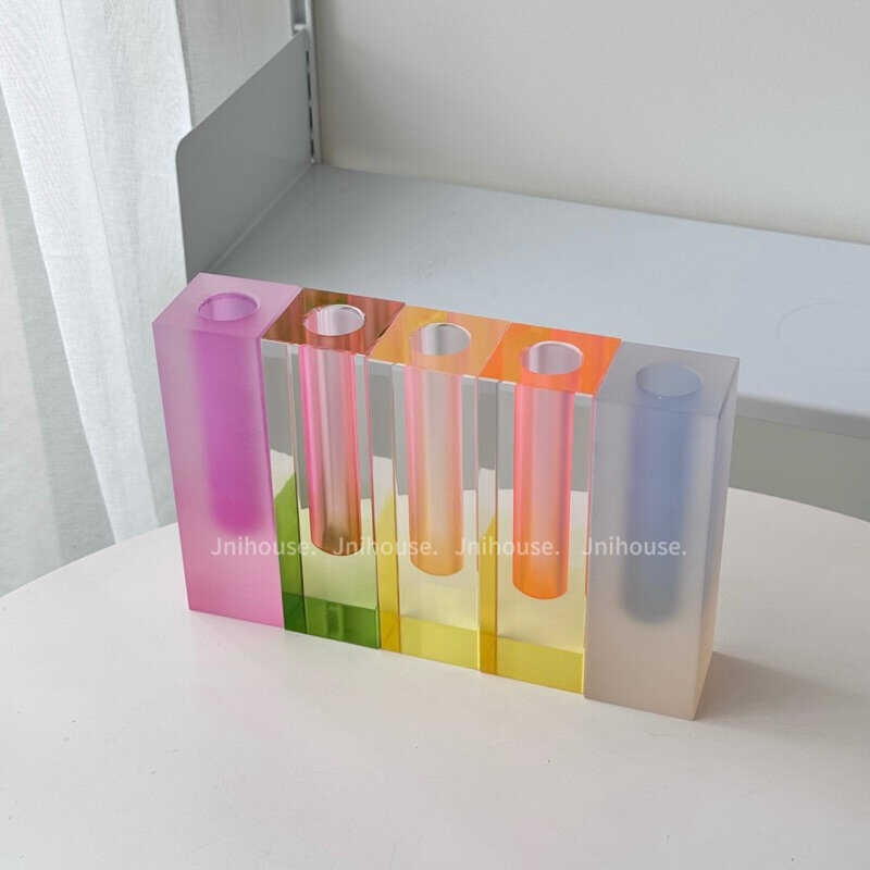 : [พร้อมส่ง] Jnihouse แจกันอะครีลิค (Acrylic vase)